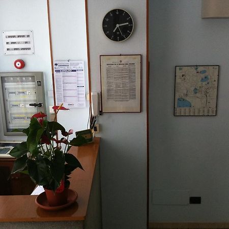 Hotel Mira Варезе Экстерьер фото