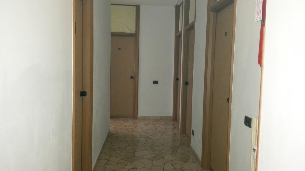 Hotel Mira Варезе Экстерьер фото