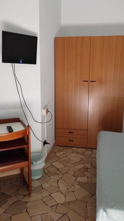 Hotel Mira Варезе Экстерьер фото