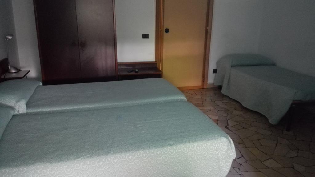 Hotel Mira Варезе Номер фото