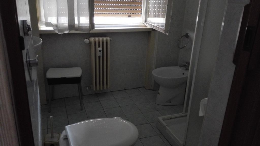 Hotel Mira Варезе Номер фото
