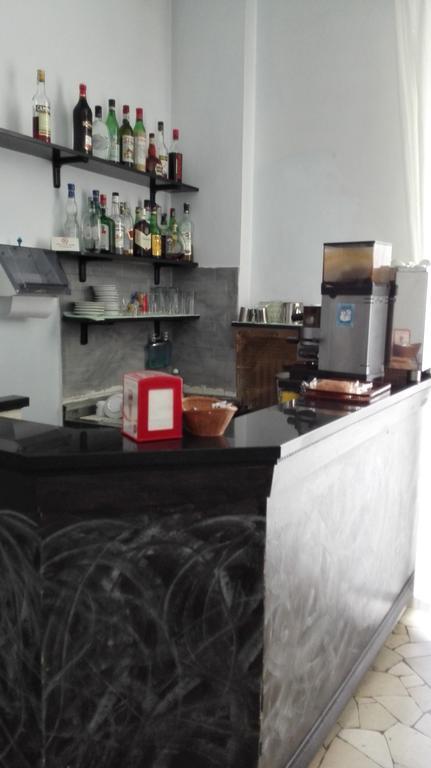Hotel Mira Варезе Экстерьер фото
