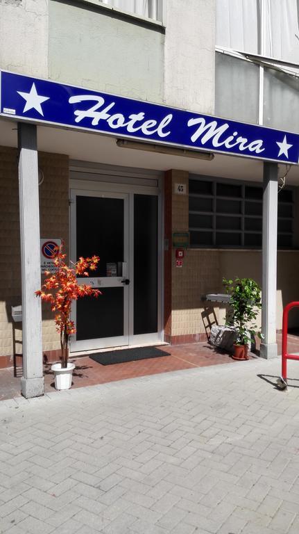 Hotel Mira Варезе Экстерьер фото