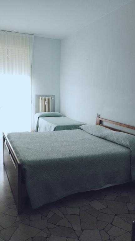 Hotel Mira Варезе Экстерьер фото