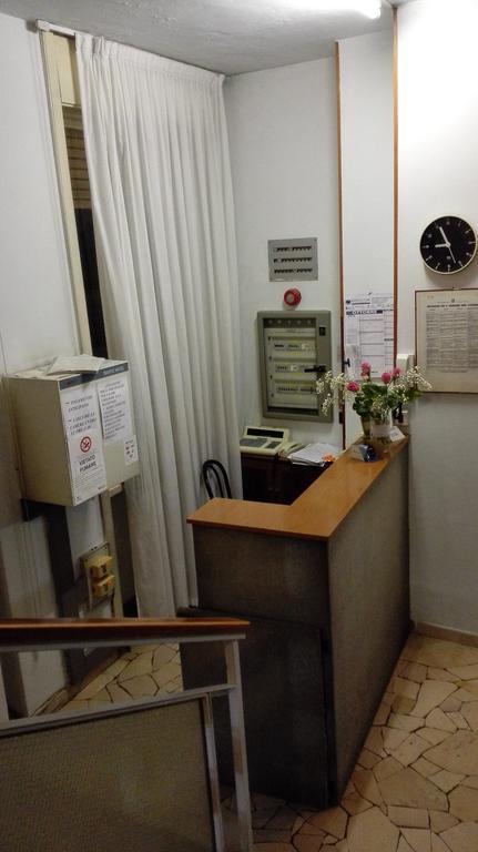 Hotel Mira Варезе Экстерьер фото
